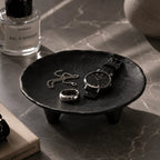 Ceramic decorative tray for jewellery and desktop décor