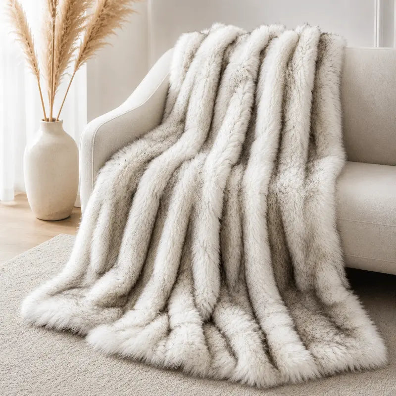 Luxury faux fur blanket for living room and bedroom décor