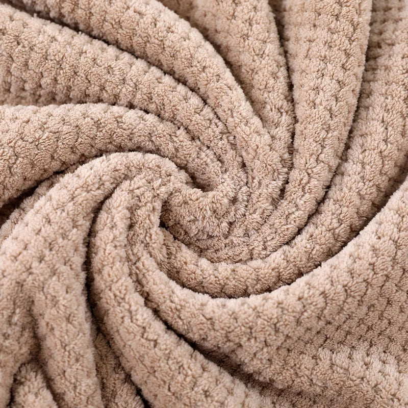 Ultra Soft Quick-Dry Bath Towel – Premium Microfiber