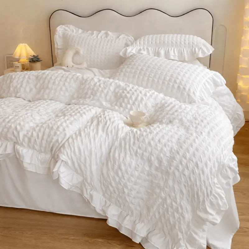 Soft seersucker duvet cover bedding set for a comfortable and elegant bedroom