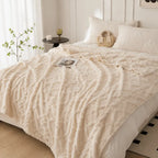 Soft coral fleece blanket for living room and bedroom décor